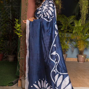 Blossom Trail Saree