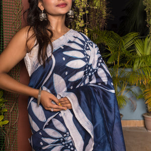 Blossom Trail Saree