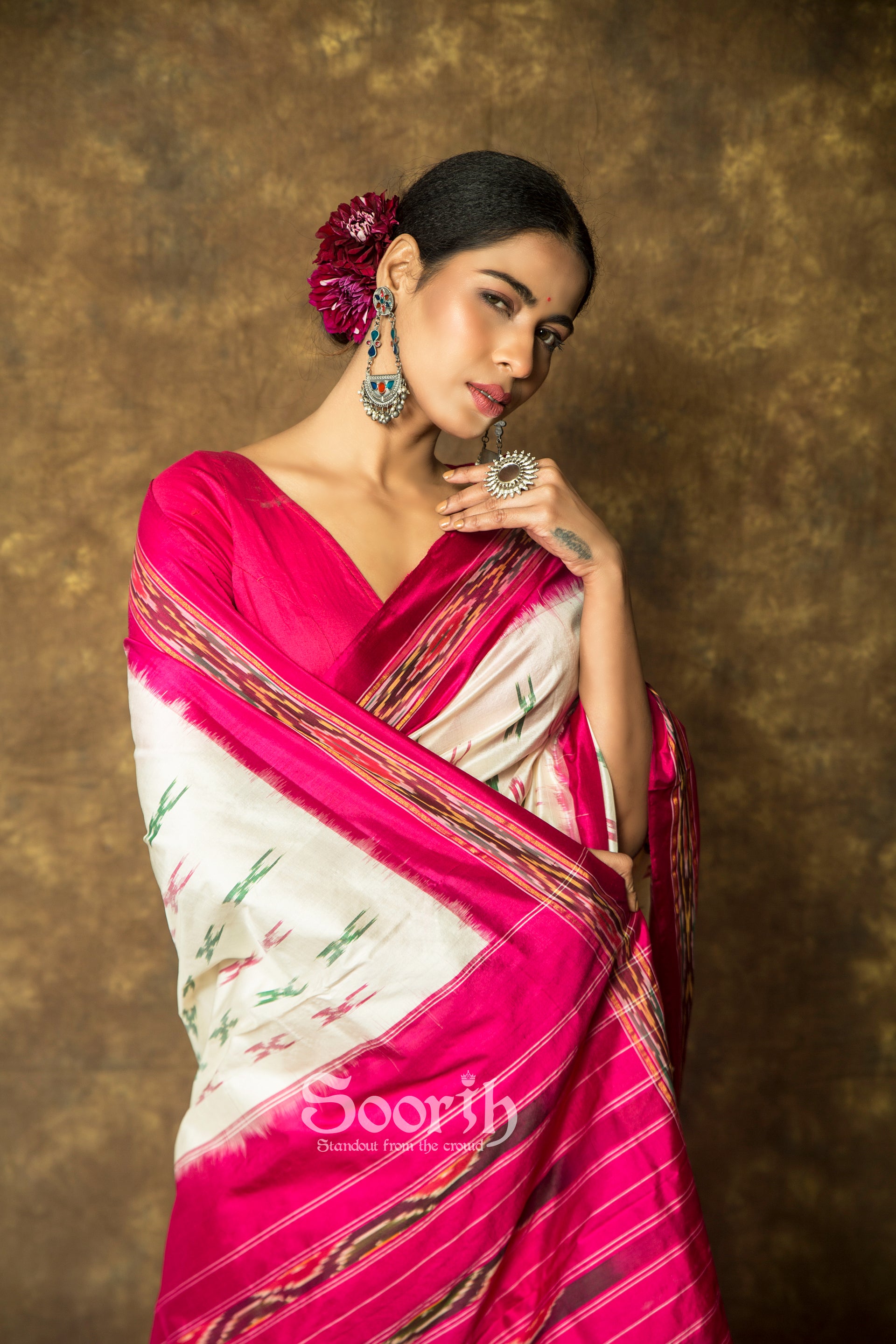 Single Ikkat Silk Saree