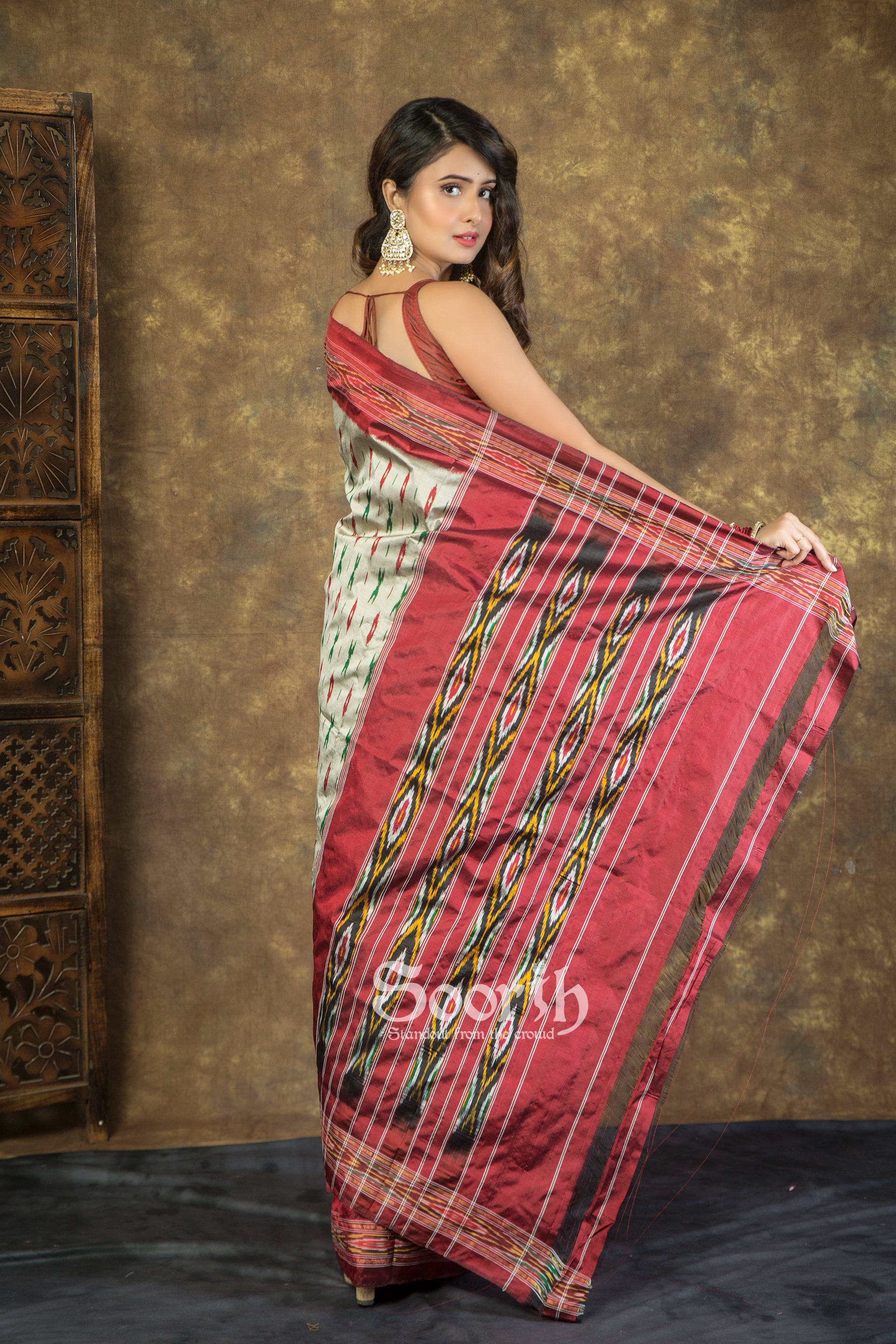 Single Ikkat Silk Saree