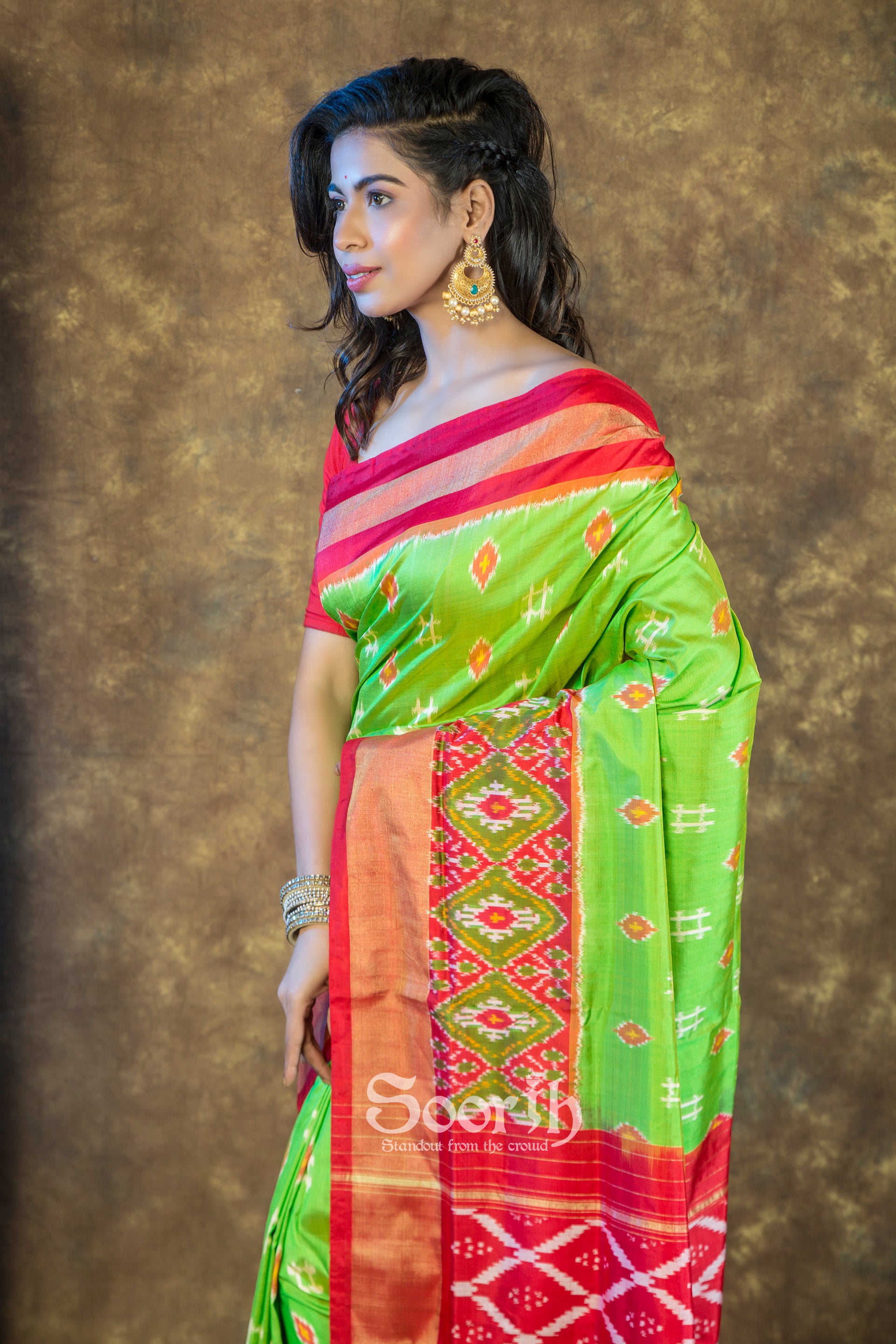 Green Red Pochampally Double Warp Ikkat Silk Saree