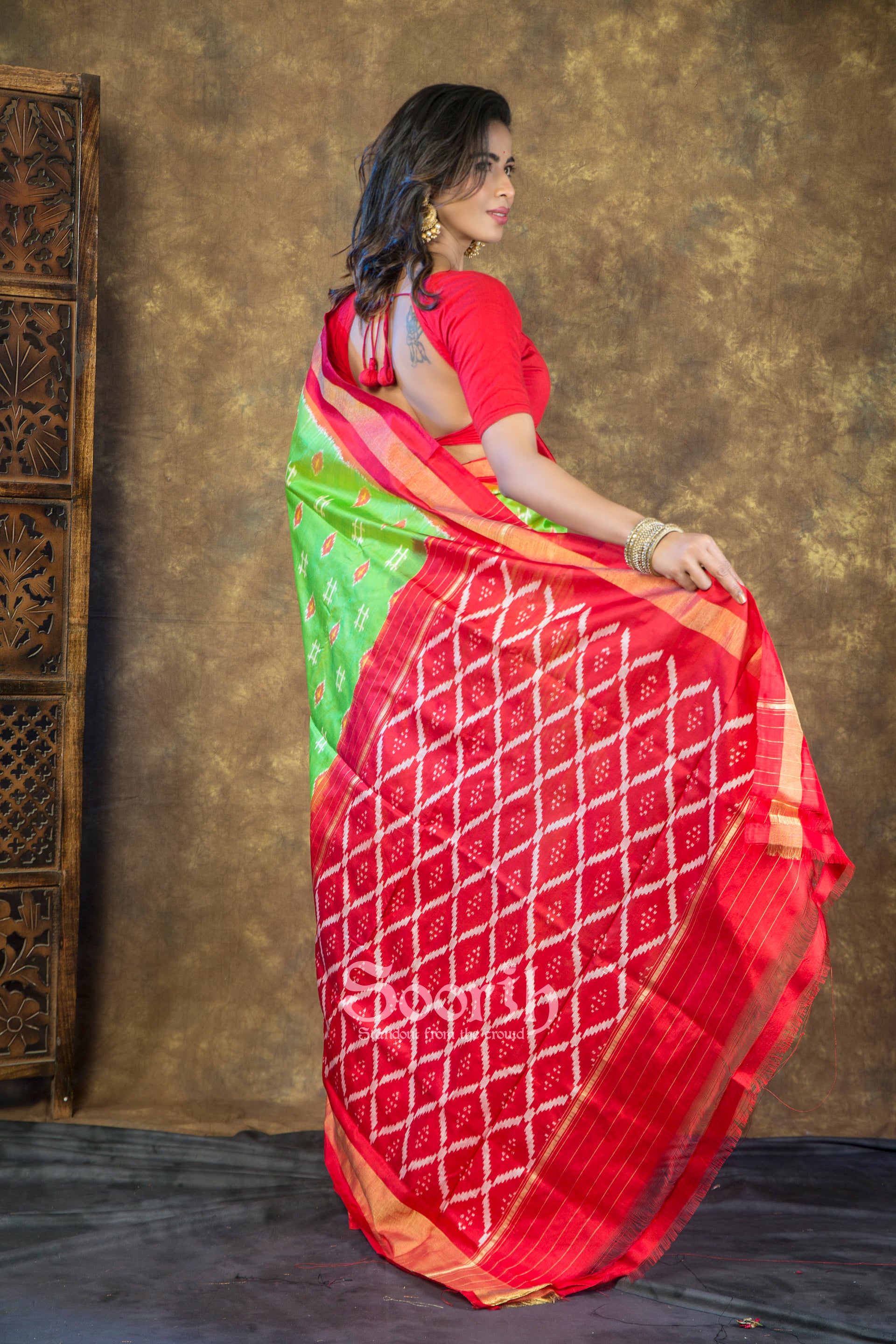 Green Red Pochampally Double Warp Ikkat Silk Saree