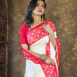 Offwhite Red Plain Body Pochampally Double Warp Ikkat Silk Saree