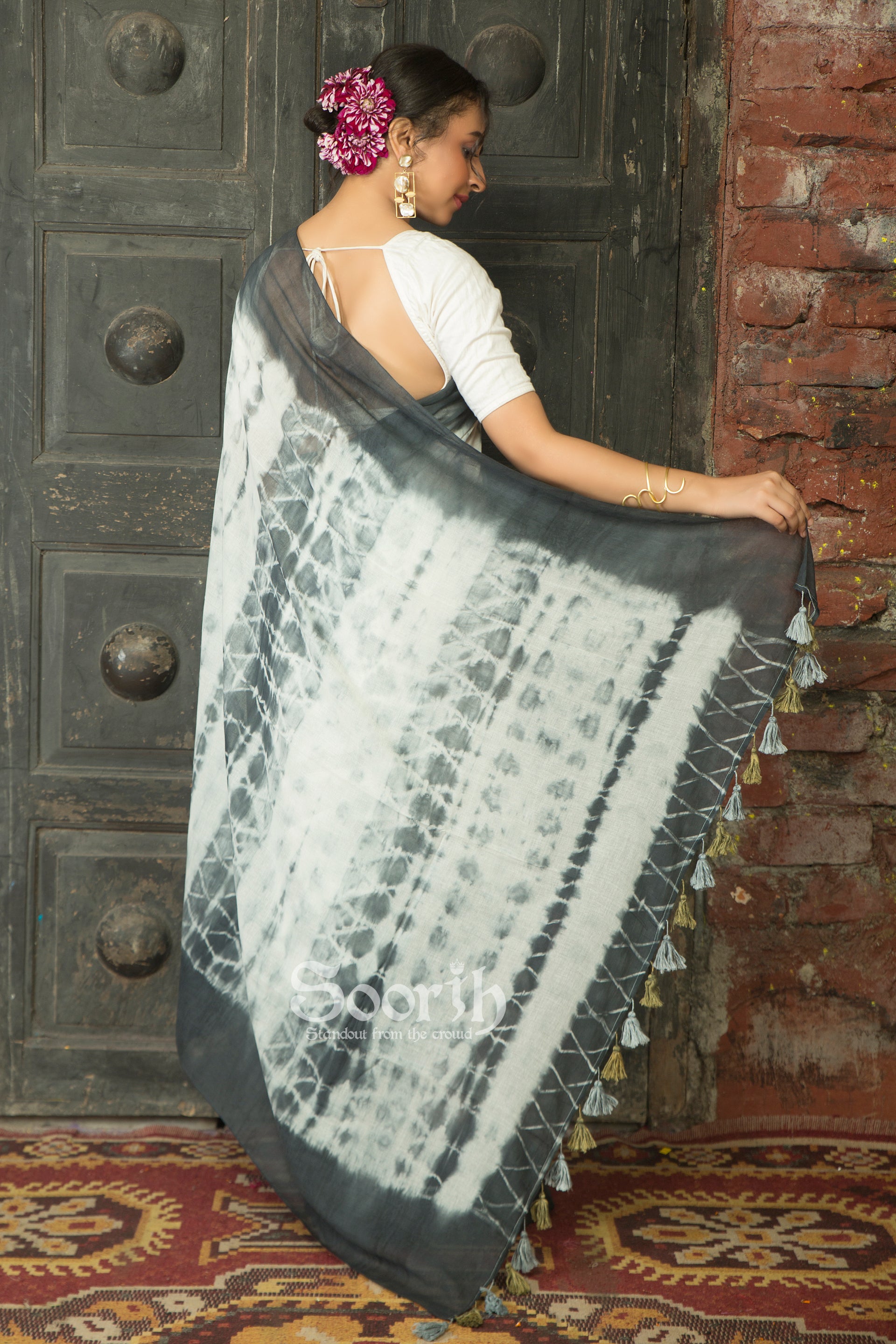 Mul Cotton Shibori Saree