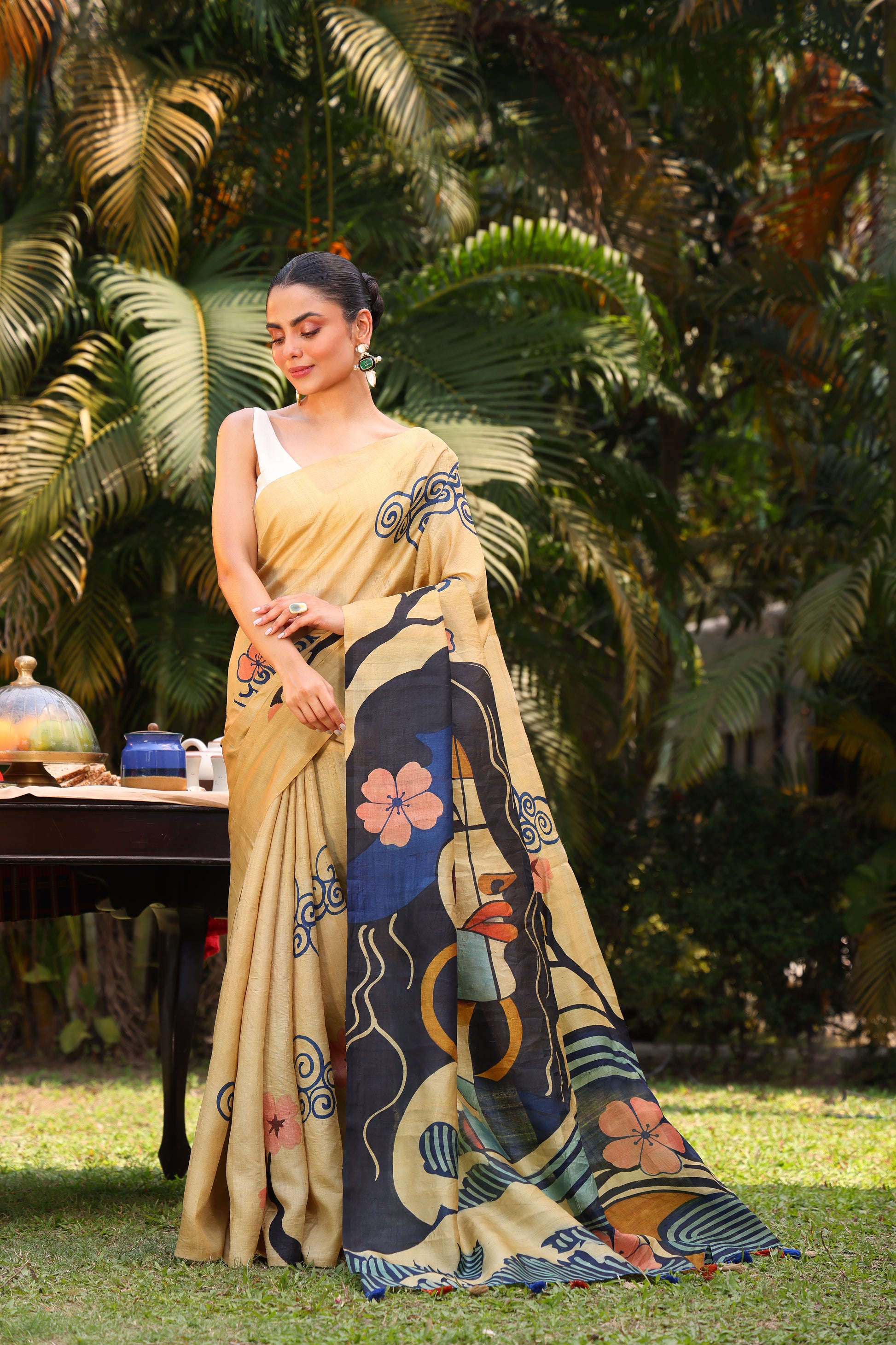Ahalya saree