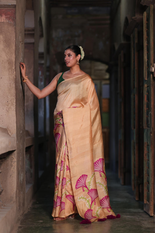 Oyster Opulence Saree - Magenta