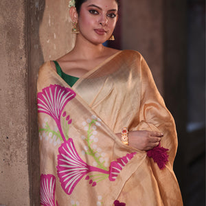 Oyster Opulence Saree - Magenta