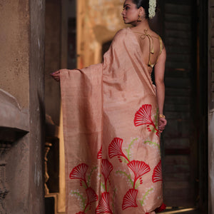 Oyster Opulence Saree - Red
