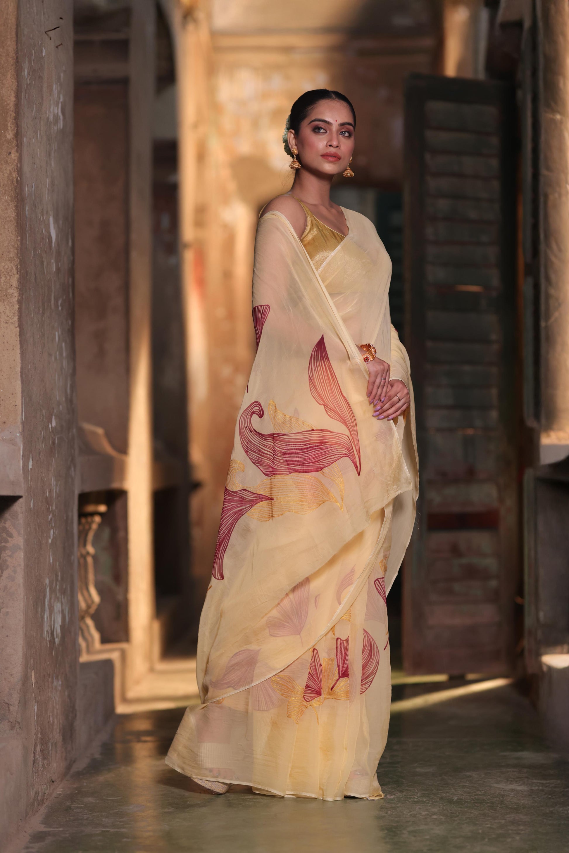 Aurea Petals Saree - Maroon
