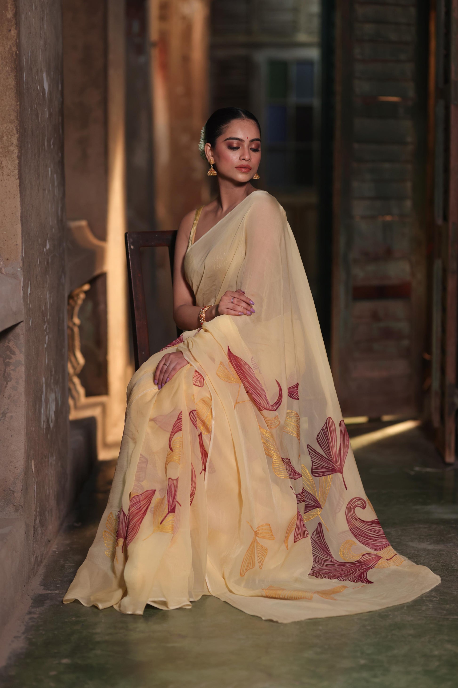 Aurea Petals Saree - Maroon